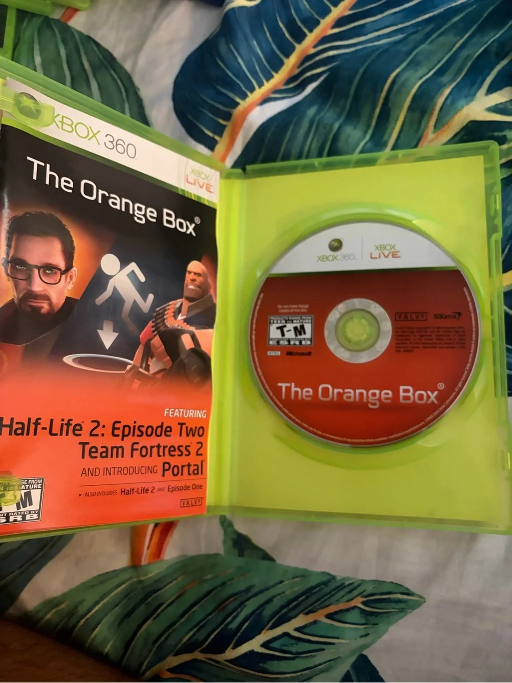 Xbox 360 The Orange Box Game Case - Orange & Green